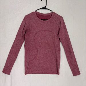 Lululemon Women's Pomegranate Color Swiftly Tech 2.0 Long Sleeve Workout Top Siz